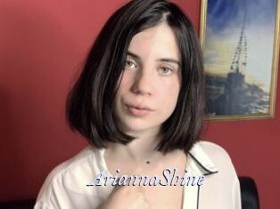 AriannaShine