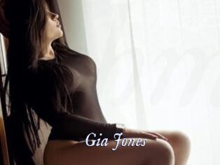 Gia_Jones