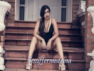 jeniffermedeina 1 chatte mouillée