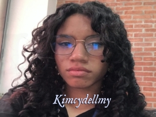 kimcydellmy 1 chatte mouillée
