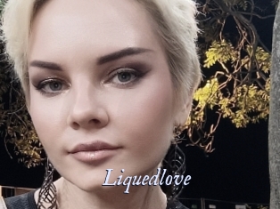 liquedlove 1 chatte mouillée