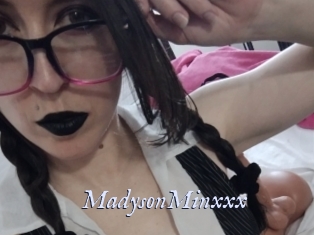 MadysonMinxxx