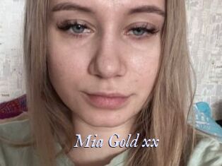 Mia_Gold_xx