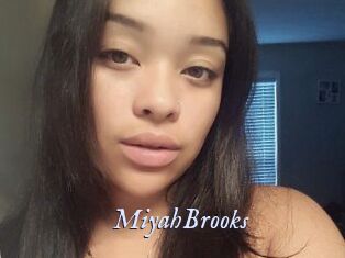 Miyah_Brooks