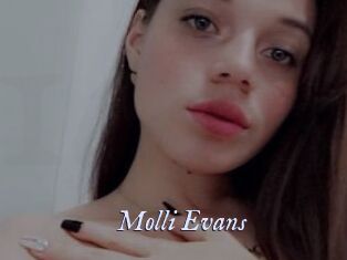 Molli_Evans