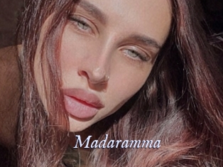 madaramma 1 chatte mouillée