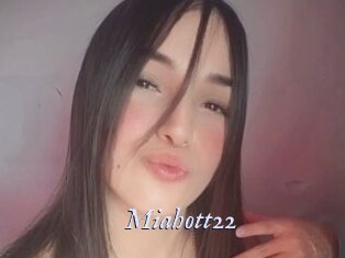 Miahott22