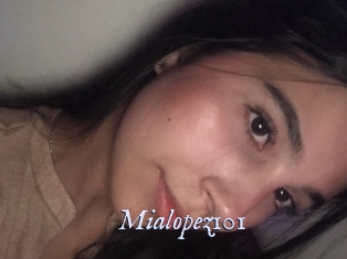 Mialopez101