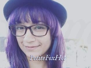 PetiteFoxHot
