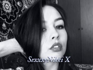 SexxxyNikki_X