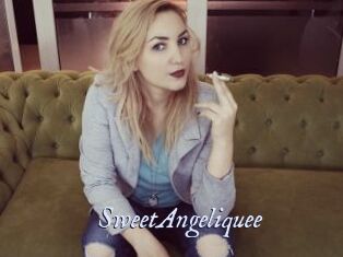 SweetAngeliquee 1 chatte mouillée