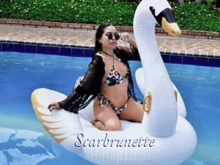 Scarbrunette