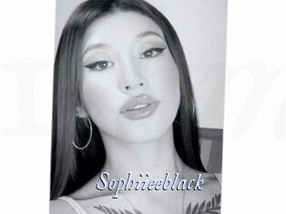 Sophiieeblack